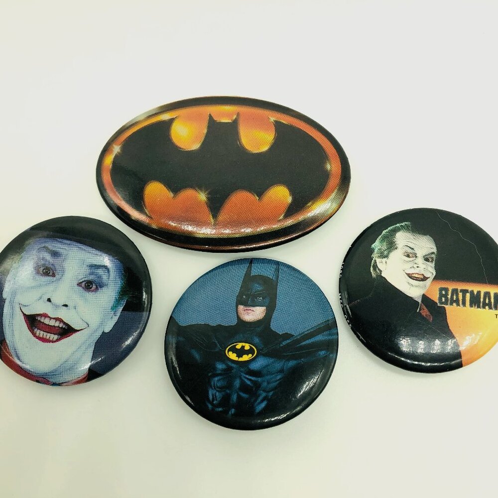 4 - BATMAN Pins / 1989 / Michael Keaton / Joker Jack Nicholson / Pinback Movie